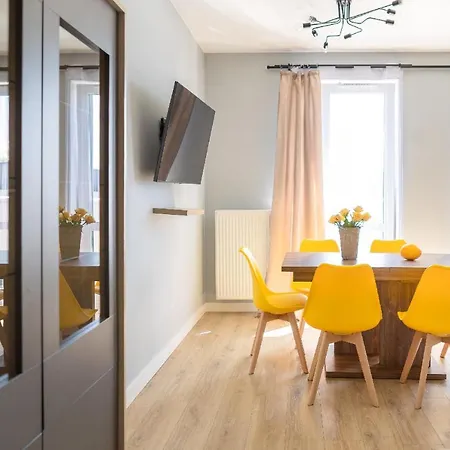 Na Letniej, Myweek Apartment *